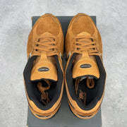 New Balance 2002R Tobacco 9.5 (Pre-Owned) - Kicks Collective PA - New Balance - M2002REI-9.5-PO-2 - Pre-Owned Sneakers - 9.5