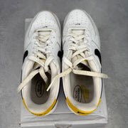 Nike Air Force 1 Low Have a Nike Day White Daisy (GS) pre-owned size 7 - Kicks Collective PA - Nike - DM0983-100 - Kid's Shoes - 7Y - Pre-Owned