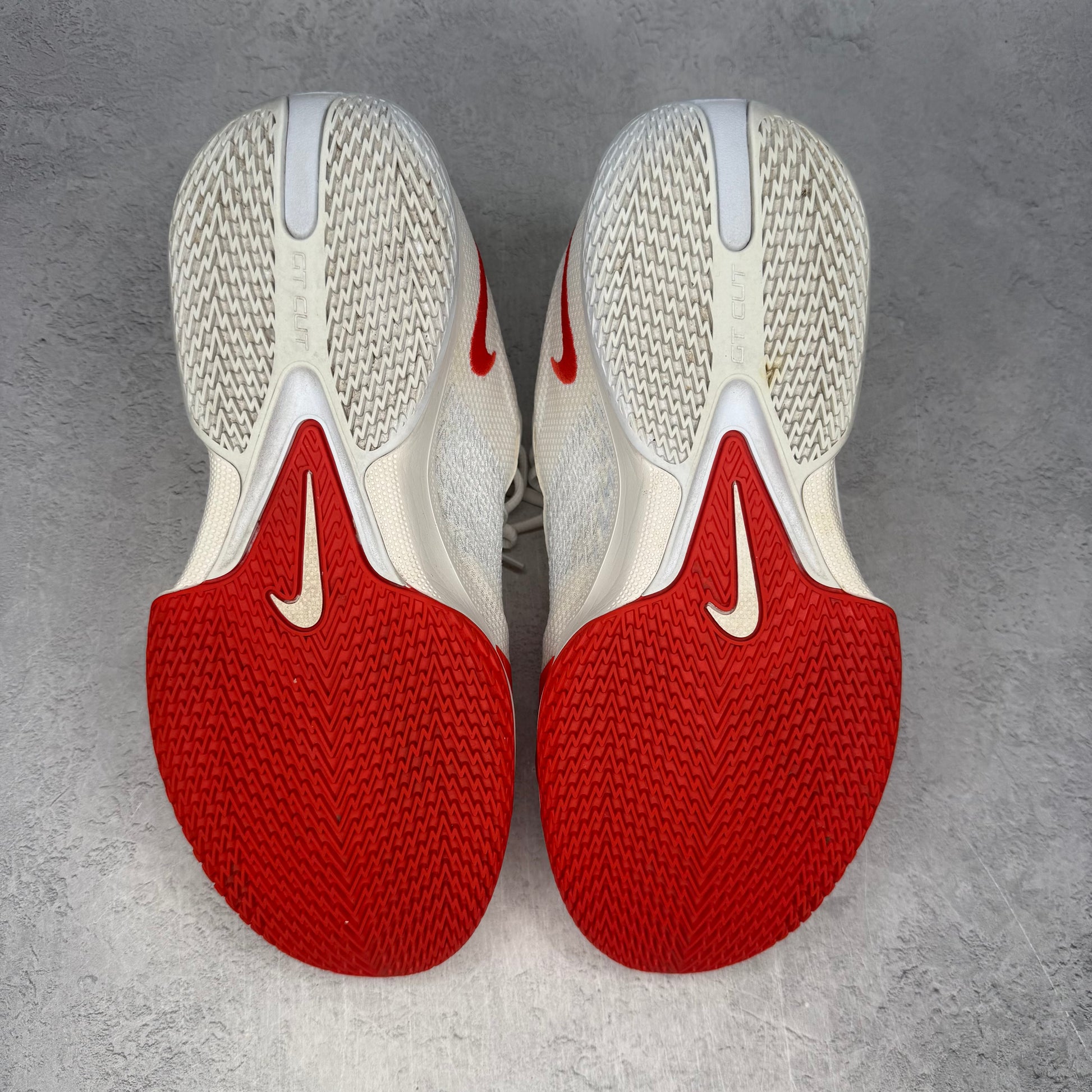 Nike Zoom GT Cut Academy White Picante Red *pre-owned* SIZE 12