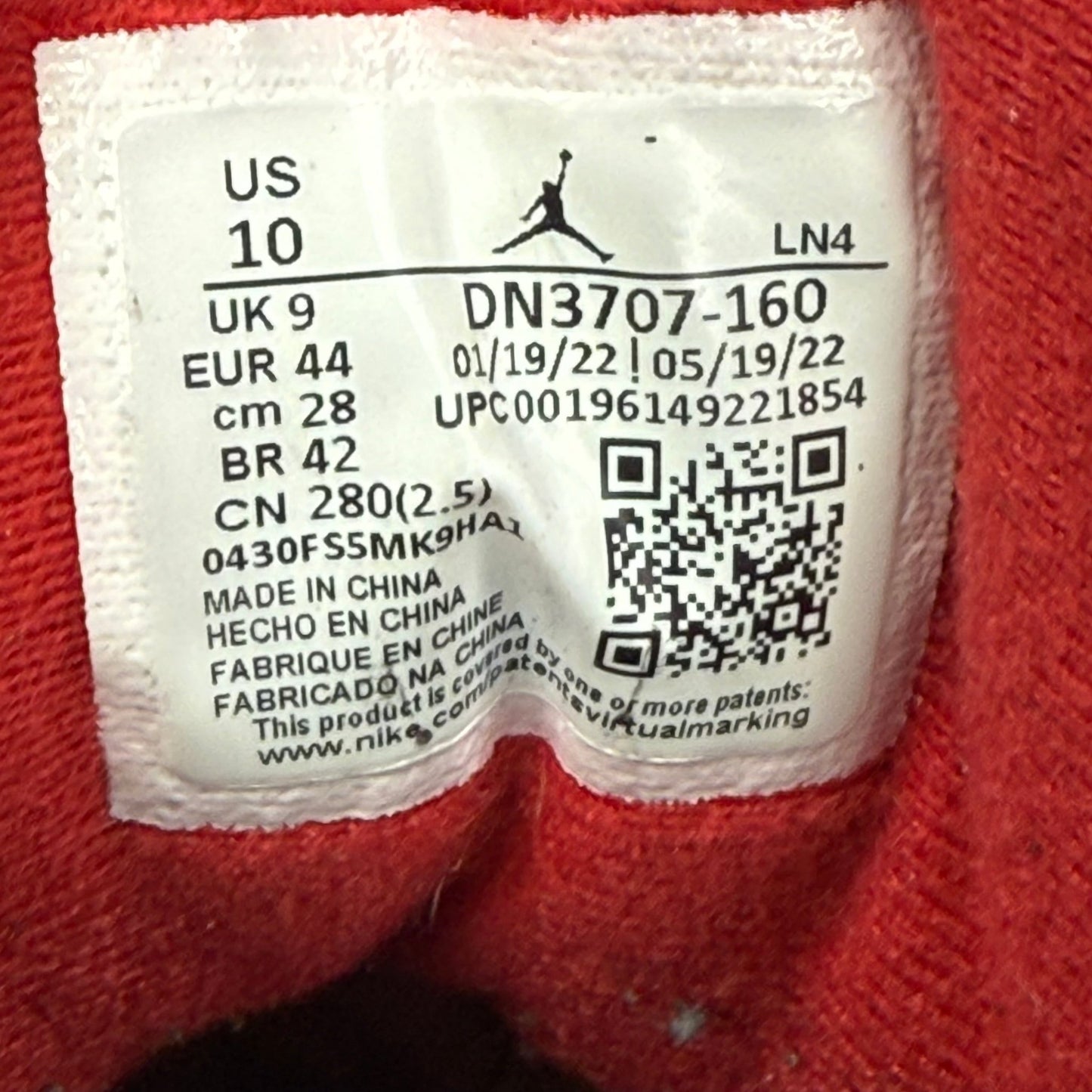 Jordan 3 Retro Fire Red (2022) *pre - owned* SIZE 10 - Kicks Collective PA - Jordan - DN3707-160 - Men's Shoes - 10M/11.5W - Pre - Owned - No Box