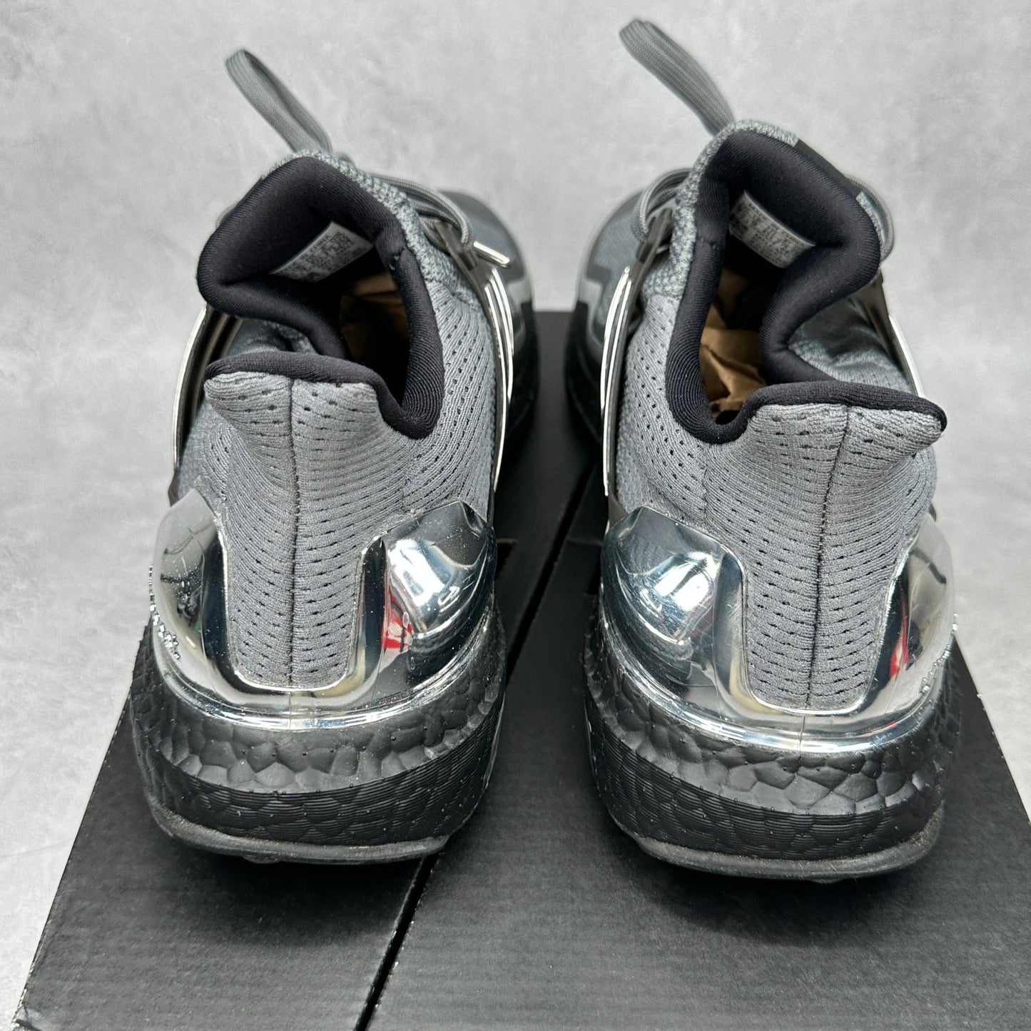 adidas Ultra Boost Grey Silver *pre - owned* SIZE 9.5 - Kicks Collective PA - adidas - EG8103 - Men's Shoes - 9.5M/11W - Pre - Owned