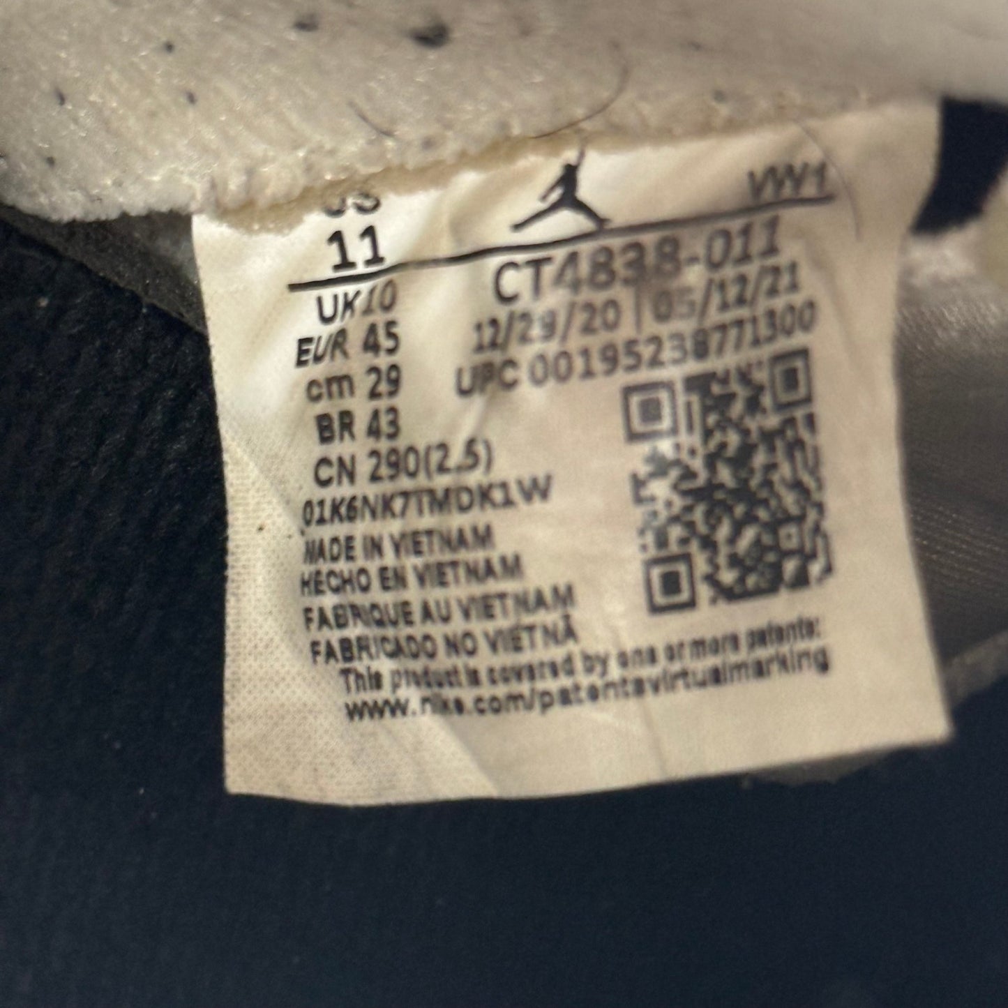 Jordan 5 Retro Moonlight (2021) *pre - owned* SIZE 11 - Kicks Collective PA - Jordan - CT4838-011 - Men's Shoes - 11M/12.5W - Pre - Owned