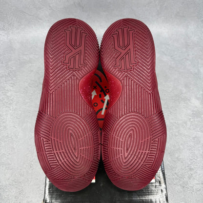 Nike Kyrie 2 Red Velvet VNDS *pre - owned* SIZE 11 - Kicks Collective PA - Nike - 819583-600/820537-600 - Men's Shoes - 11M/12.5W - Pre - Owned