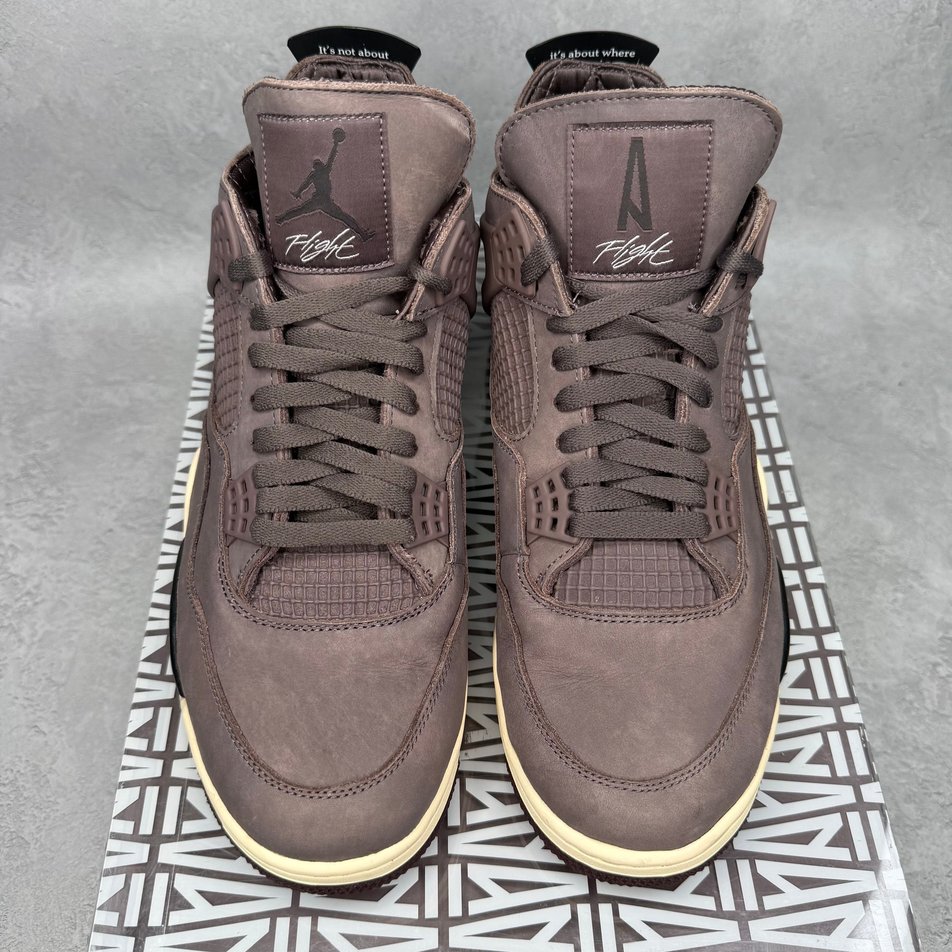 Jordan 4 Retro SP A Ma Maniére Violet Ore *pre-owned* SIZE 12