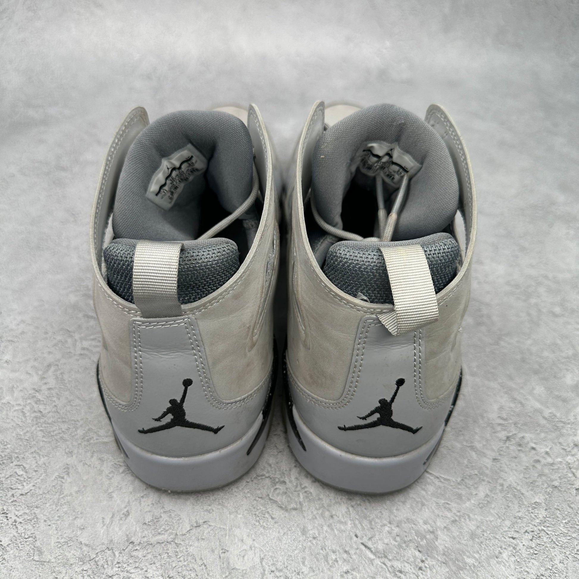 Jordan Flight Club '91 BG Wolf Grey *pre - owned* SIZE 11 - Kicks Collective PA - Jordan - 555472 - 003 - Men's Shoes - 11M/12.5W - Pre - Owned