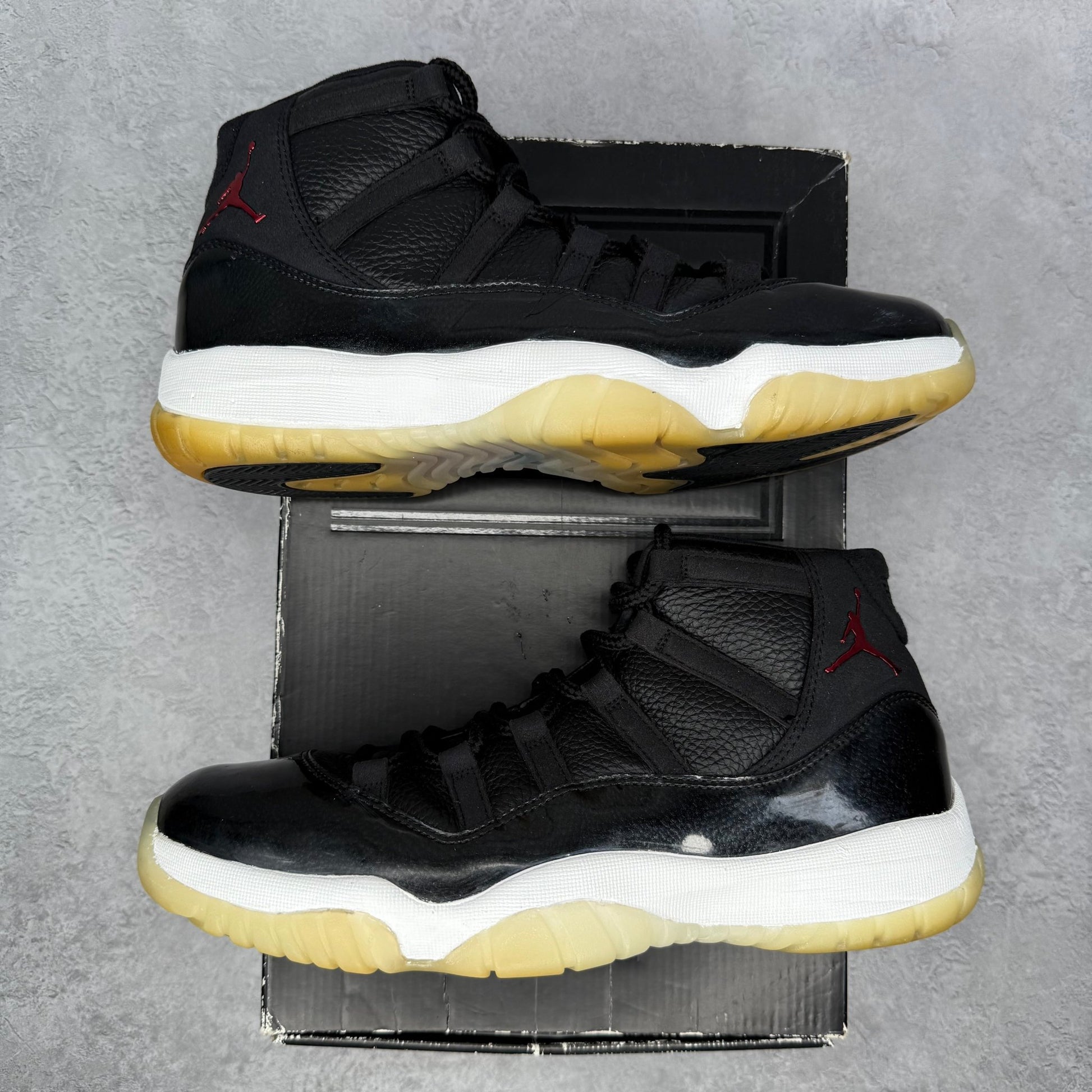 Jordan 11 Retro 72 - 10 *pre - owned* SIZE 11 - Kicks Collective PA - Jordan - 378037-002 - Men's Shoes - 11M/12.5W - Pre - Owned - Original Box (Damaged)