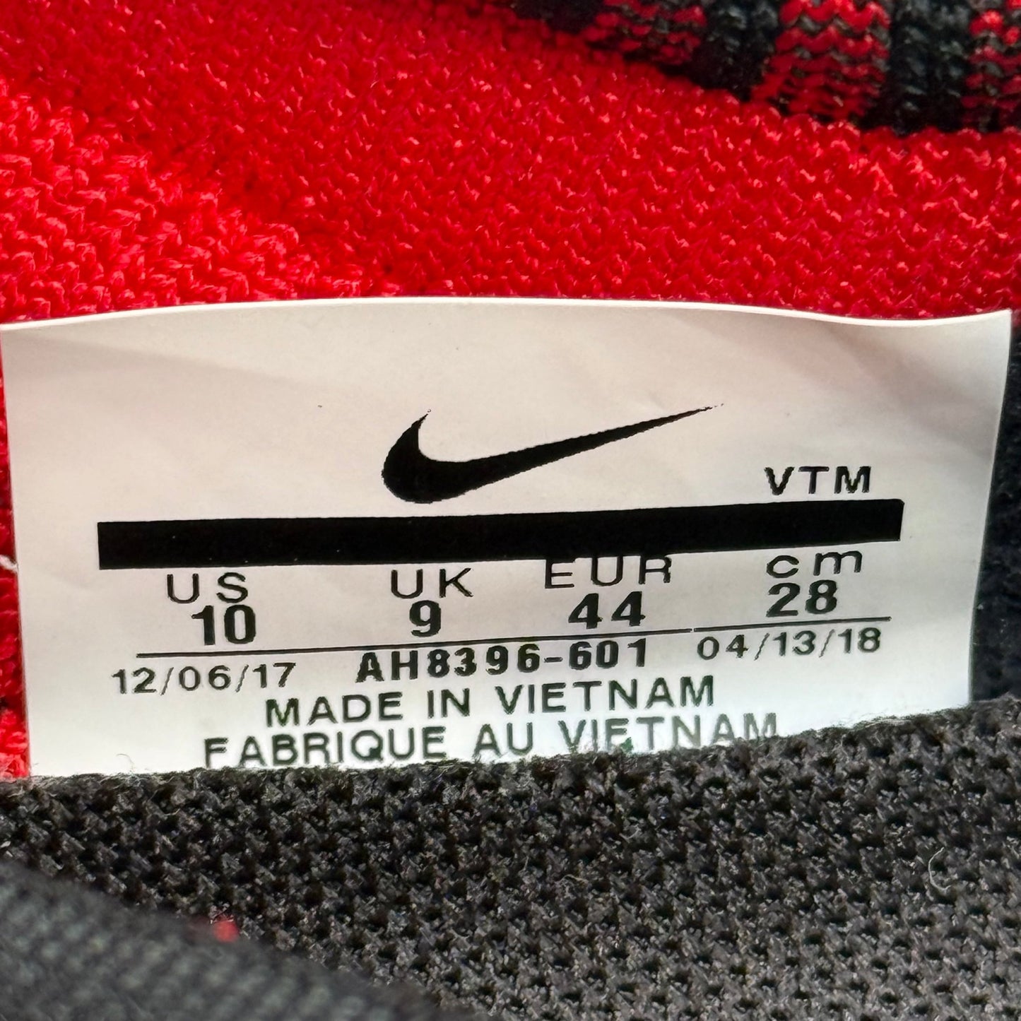 Nike Flyknit Trainer University Red (2018) *pre - owned* SIZE 10 - Kicks Collective PA - Nike - AH8396-601 - Men's Shoes - 10M/11.5W - Pre - Owned - No Box