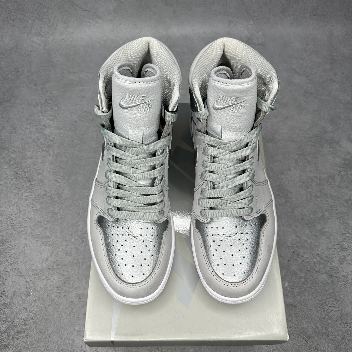 Jordan 1 Retro High CO.JP Neutral Grey (2020) *pre - owned* SIZE 9 - Kicks Collective PA - Jordan - DC1788-029 - Men's Shoes - 9M/10.5W - Pre - Owned