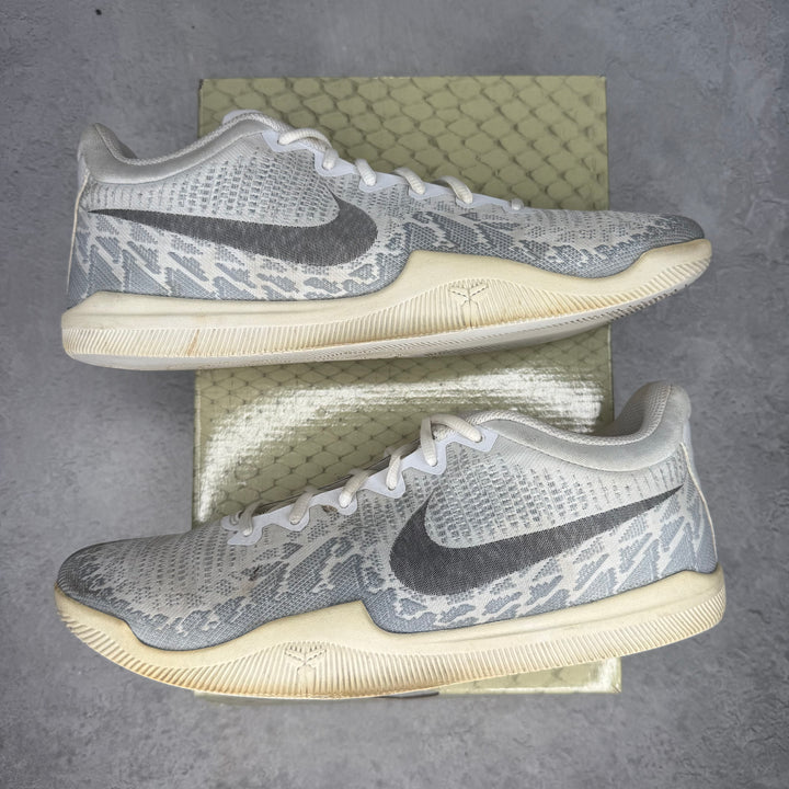 Nike Mamba Rage White Pure Platinum *pre-owned* SIZE 12