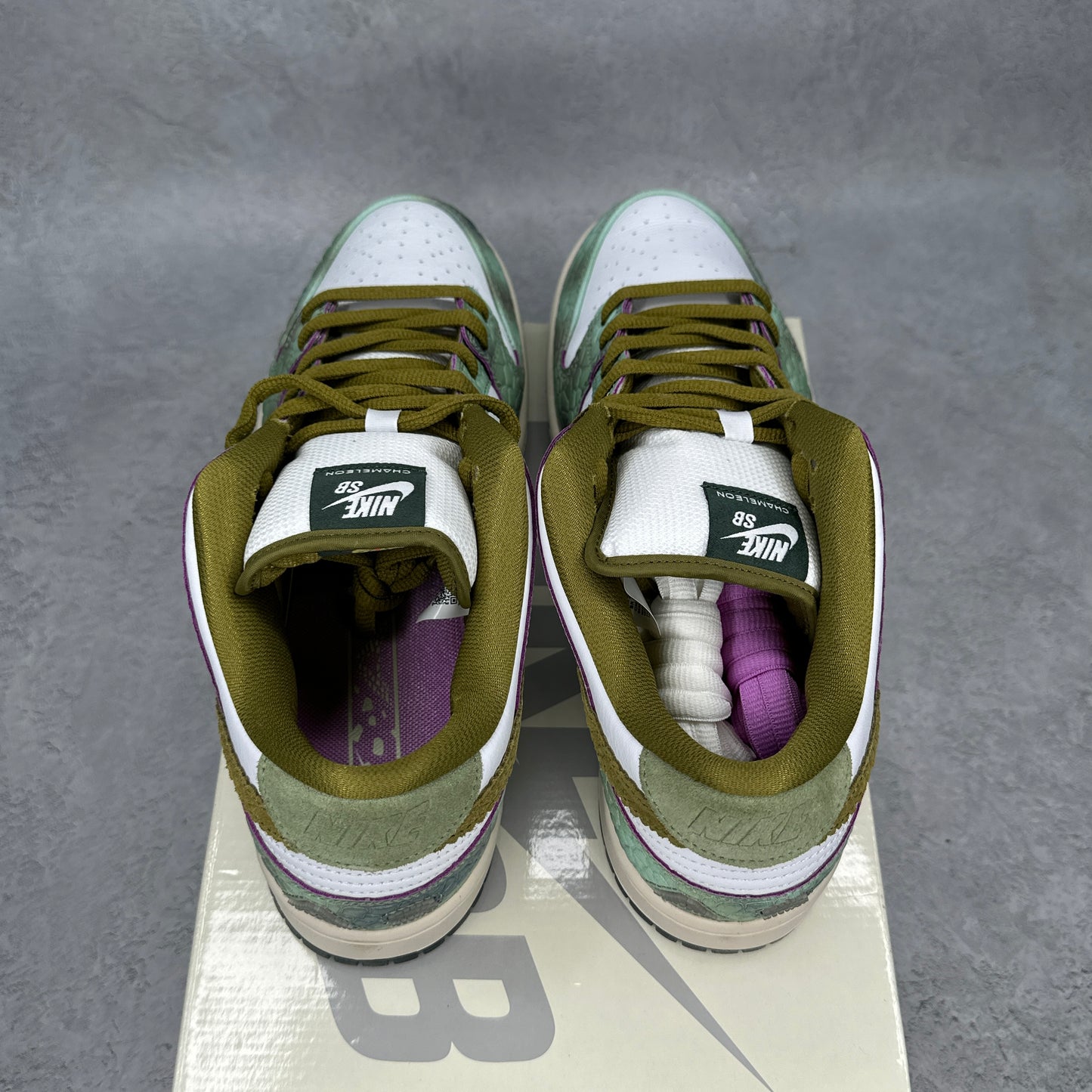 Nike SB Dunk Low Alexis Sablone Chameleon