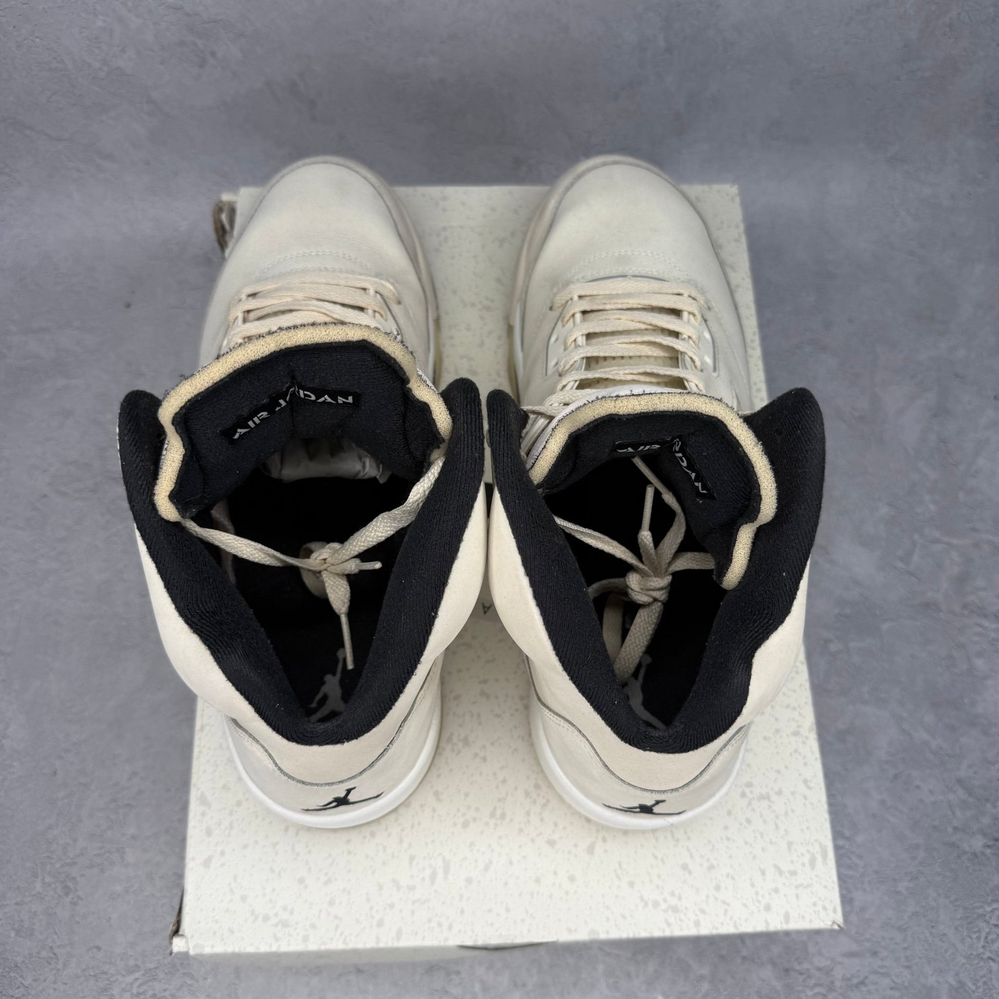 Jordan 5 Retro SE Sail *pre - owned* SIZE 11.5 - Kicks Collective PA - Jordan - FN7405-100 - Men's Shoes - 11.5M/13W - Pre - Owned