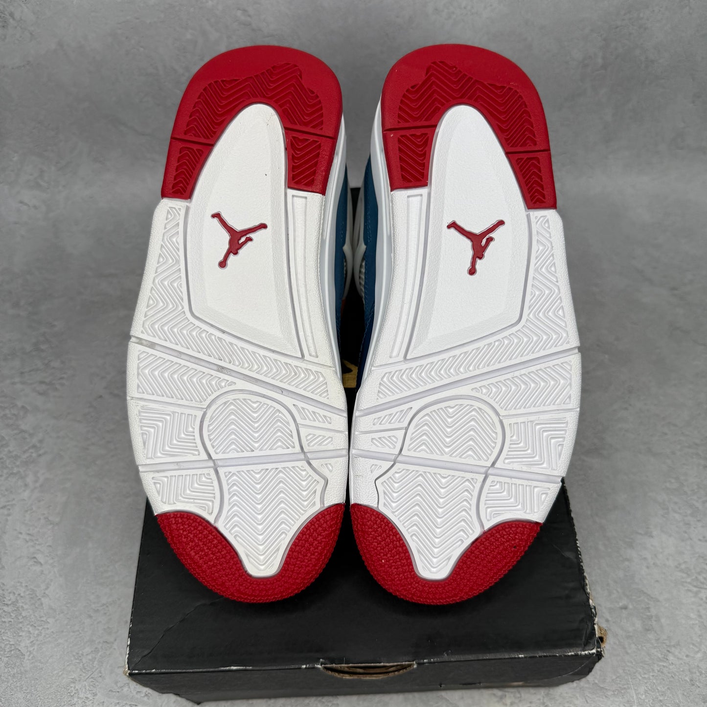 Jordan 4 Retro Messy Room (GS)