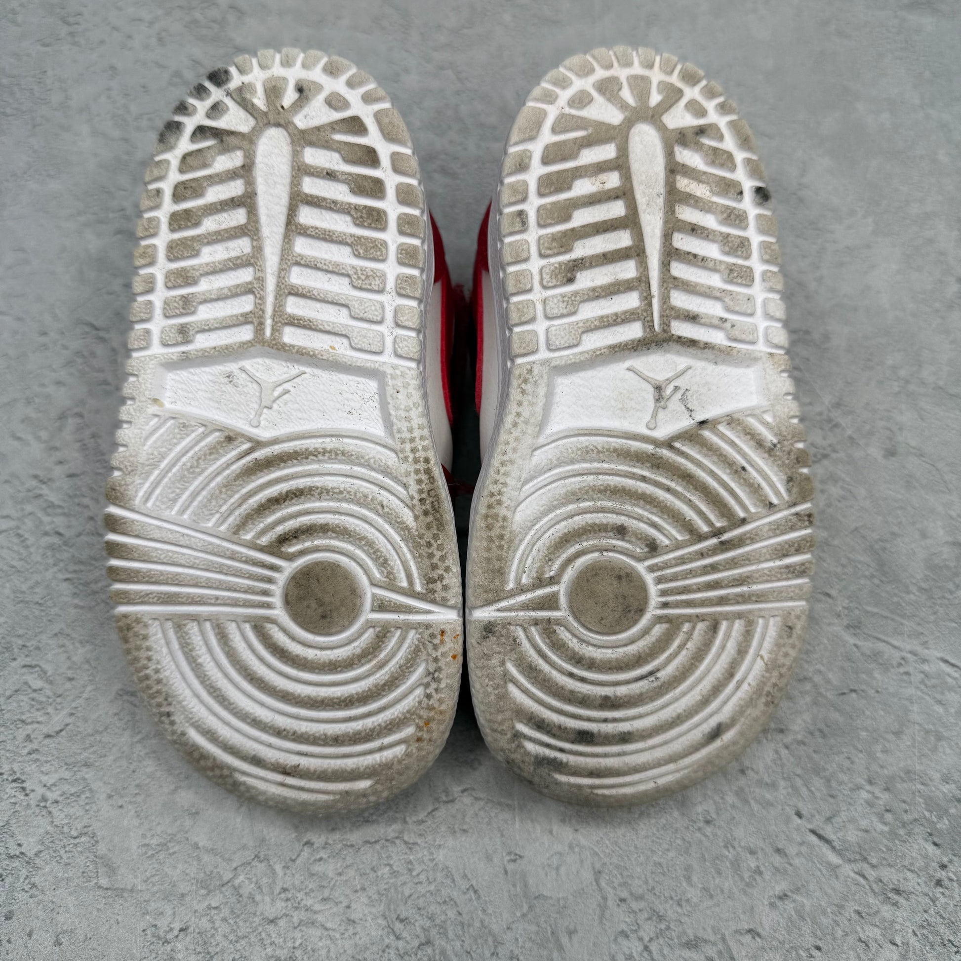 Jordan 1 Low Alt Gym Red White (TD) *pre-owned* SIZE 6C