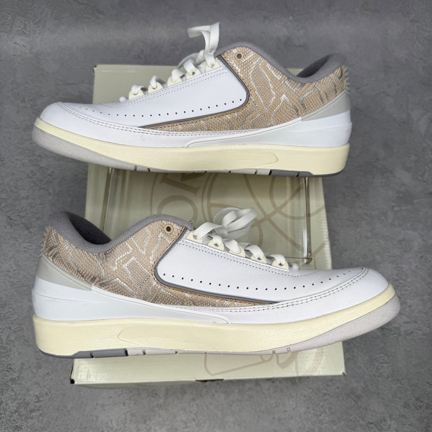 Jordan 2 Retro Low Python *pre - owned* SIZE 12 - Kicks Collective PA - Jordan - DV9956-100 - Men's Shoes - 12M/13.5W - Pre - Owned