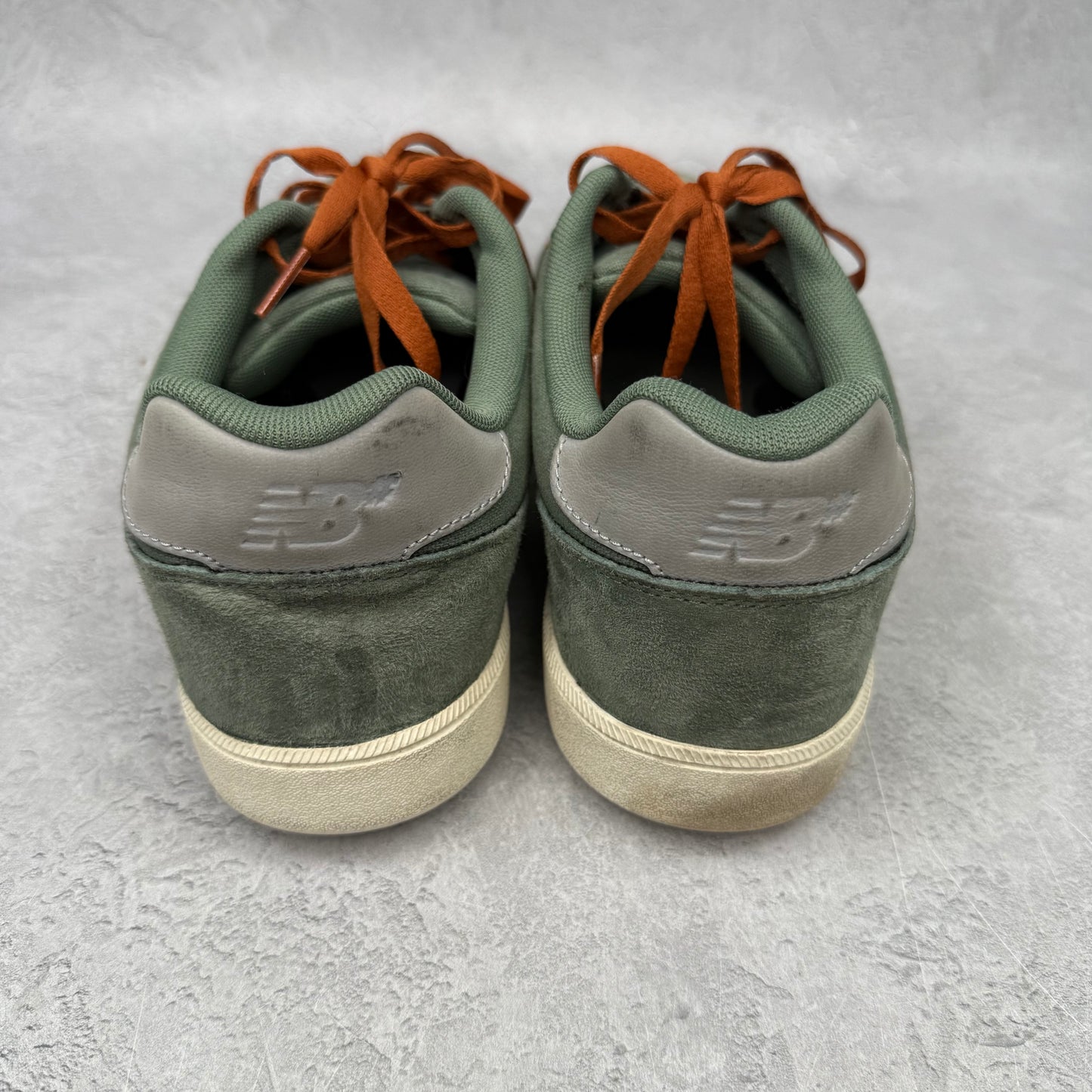 New Balance Numeric 288 Olive *pre-owned* SIZE 10