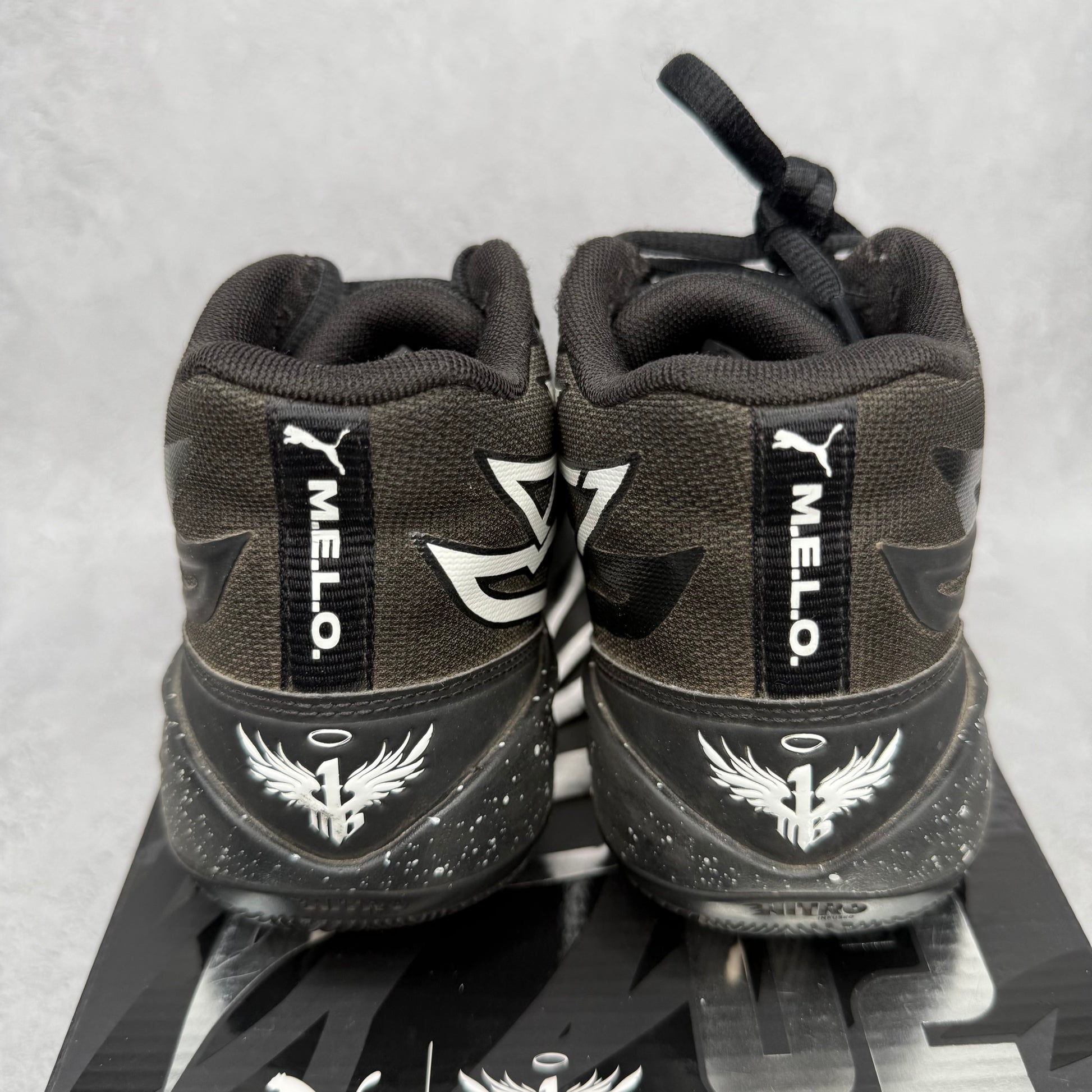 Puma LaMelo Ball MB.02 Oreo (GS) *pre-owned* SIZE 5.5Y