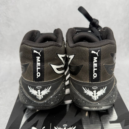 Puma LaMelo Ball MB.02 Oreo (GS) *pre-owned* SIZE 5.5Y