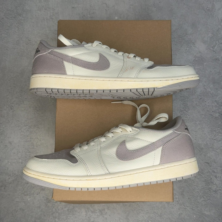Jordan 1 Retro Low OG Atmosphere Grey 10.5 (Pre-Owned) - front