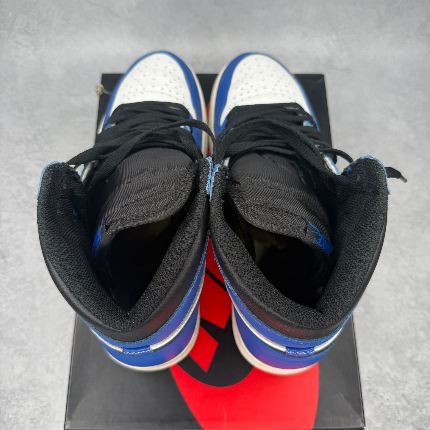 Jordan 1 Retro High Game Royal *pre-owned* SIZE 11