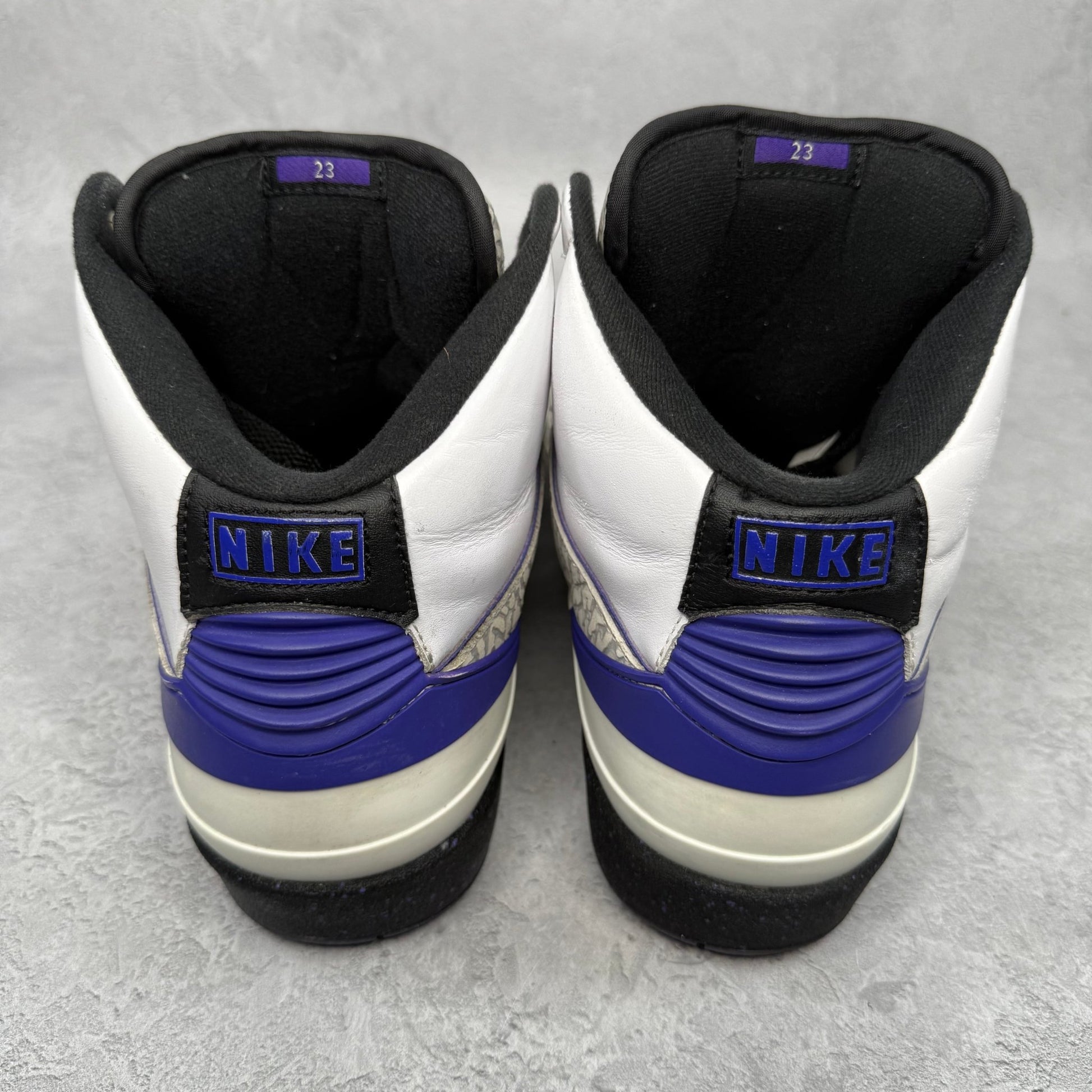 Jordan 2 Retro Dark Concord *pre - owned* SIZE 11 - Kicks Collective PA - Jordan - 385475 - 153 - Men's Shoes - 11M/12.5W - Pre - Owned