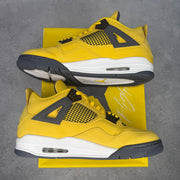 Jordan 4 Retro Lightning (2021) *pre-owned* SIZE 13