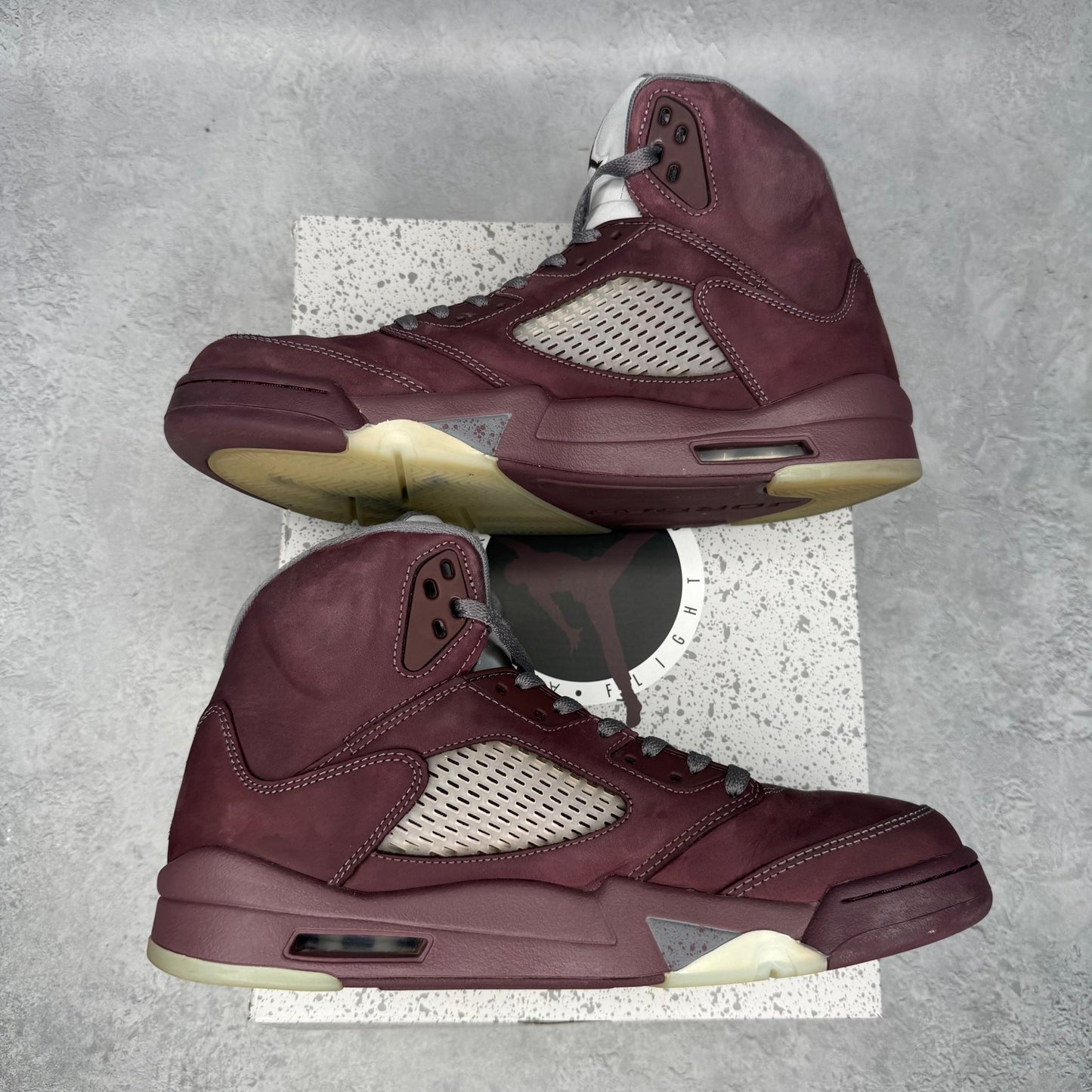 Jordan 5 Retro Burgundy (2023) *pre - owned* SIZE 11.5 - Kicks Collective PA - Jordan - DZ4131-600 - Men's Shoes - 11.5M/13W - Pre - Owned