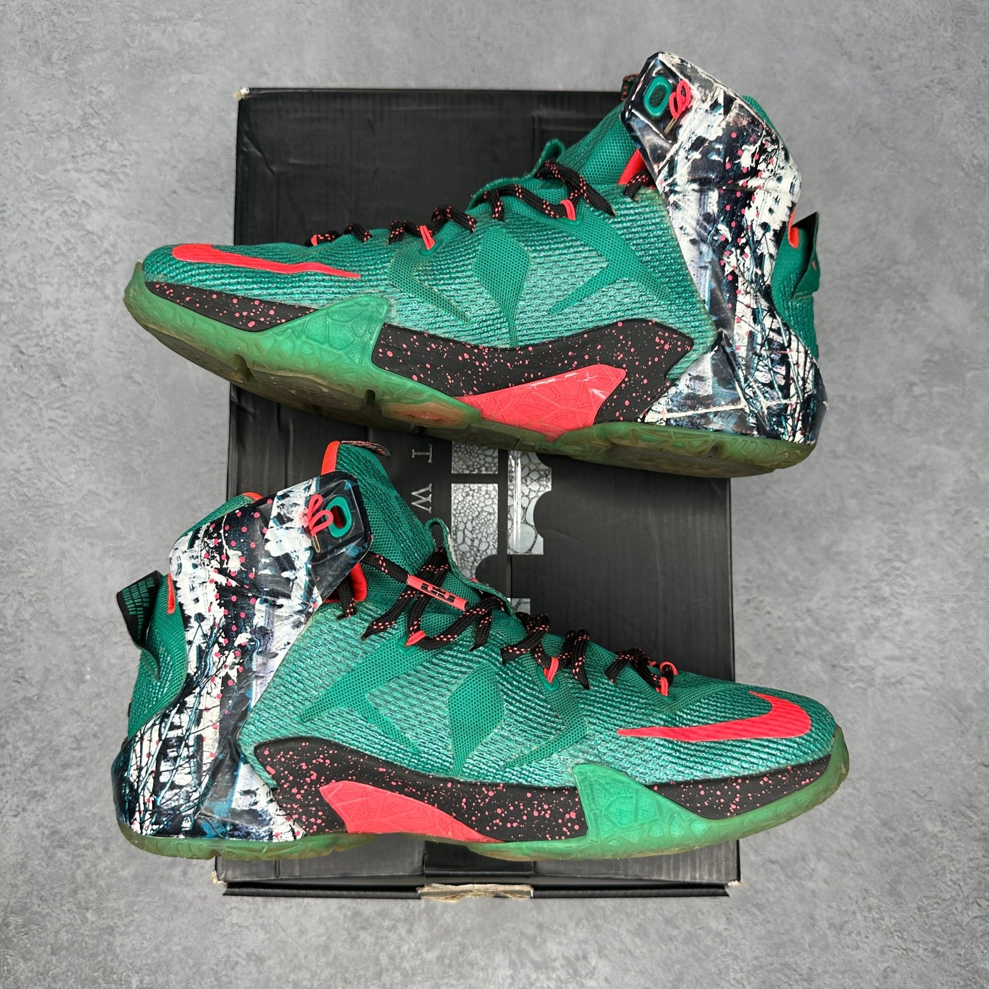 Nike LeBron 12 Akron Birch *pre - owned* SIZE 9.5 - Kicks Collective PA - Nike - 707558-363 - Men's Shoes - 9.5M/11W - Pre - Owned