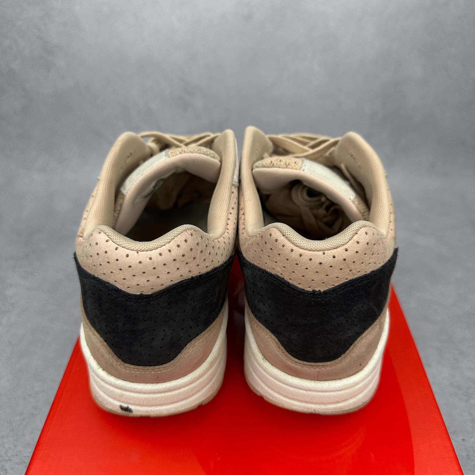 Nike Air Max 1 Pinnacle Mushroom *pre-owned* SIZE 7.5