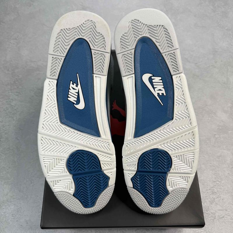 Jordan 4 Retro Military Blue (2024) - Kicks Collective PA - Jordan - FV5029 - 141 - Men's Shoes - 10.5M/12W - Brand New