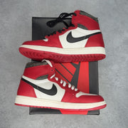 Jordan 1 Retro High OG Chicago Lost and Found 8.5 (Pre-Owned) - Image 2