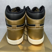 Jordan 1 Retro High OG Black Metallic Gold *pre-owned* SIZE 10