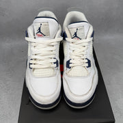 Jordan 4 Retro White Cement (2025) (GS) *pre-owned* SIZE 7Y