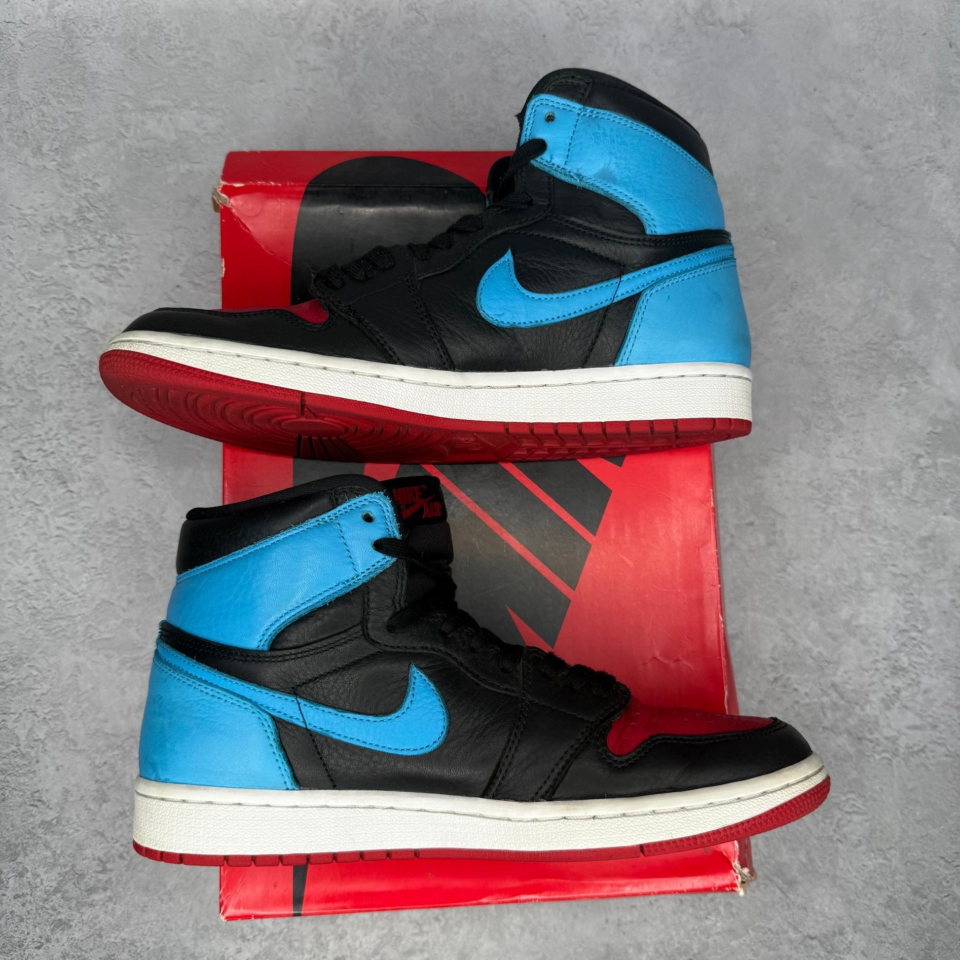 Jordan 1 Retro High NC to Chi (Women's) *pre - owned* SIZE 10W - Kicks Collective PA - Jordan - CD0461-046 - Women's Shoes - 8.5M/10W - Pre - Owned - Original Box (Damaged)