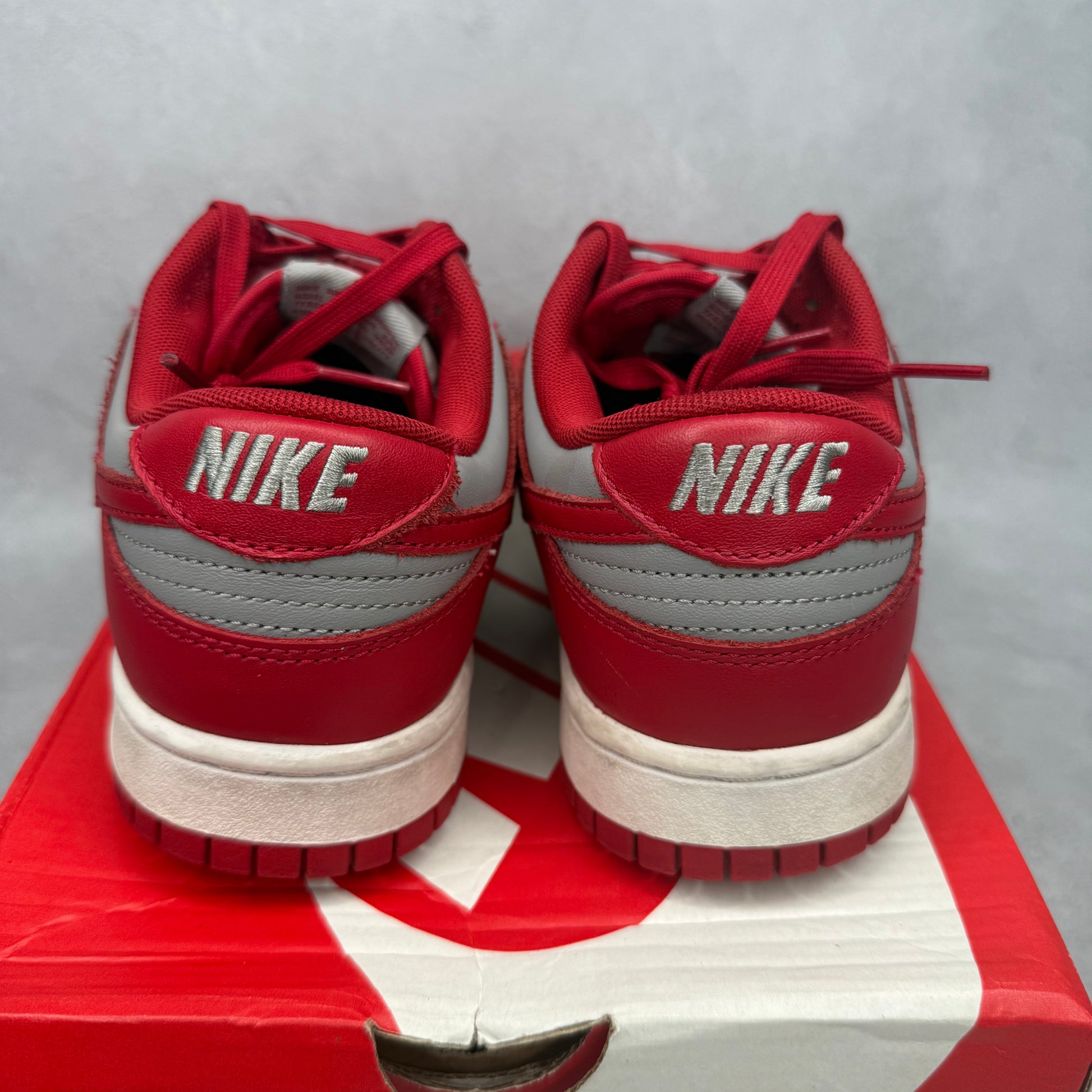 Nike Dunk Low Retro UNLV (2021) *pre-owned* SIZE 7