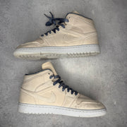 Jordan 1 Mid SE Sanddrift (Women's) pre-owned size 10.5W
