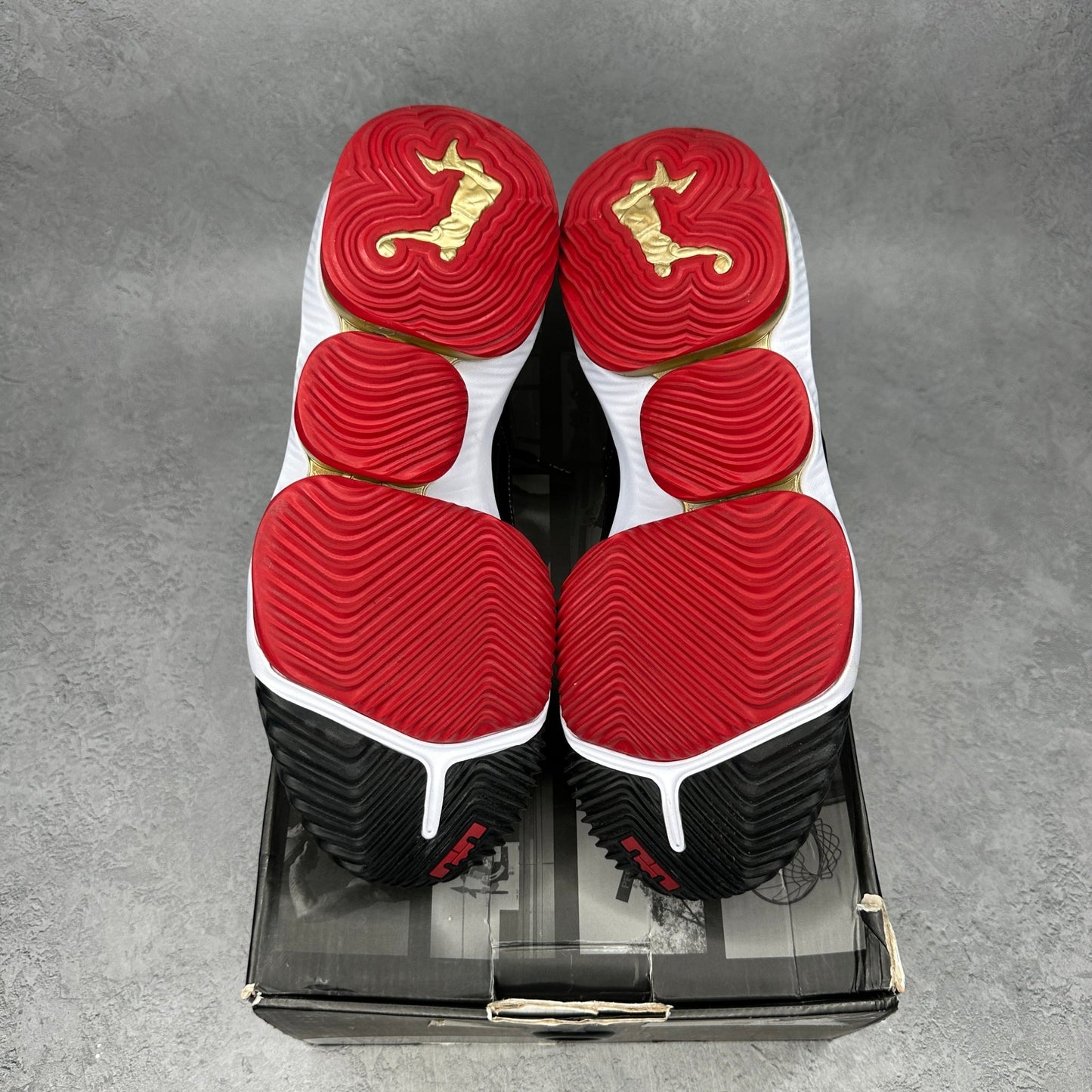 Nike LeBron 16 Remix *pre - owned* SIZE 10 - Kicks Collective PA - Nike - CD2451-101 - Men's Shoes - 10M/11.5W - Pre - Owned - Replacement Box