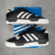 adidas Rivalry Low Core Black White Stripes  *pre-owned* SIZE 8M