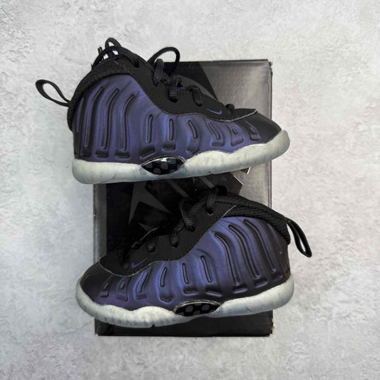 Nike Little Posite One Eggplant (2024) (TD) *pre - owned* SIZE 5C - Kicks Collective PA - Nike - FJ1257 - 001 - Kid's Shoes - 5Y - Pre - Owned