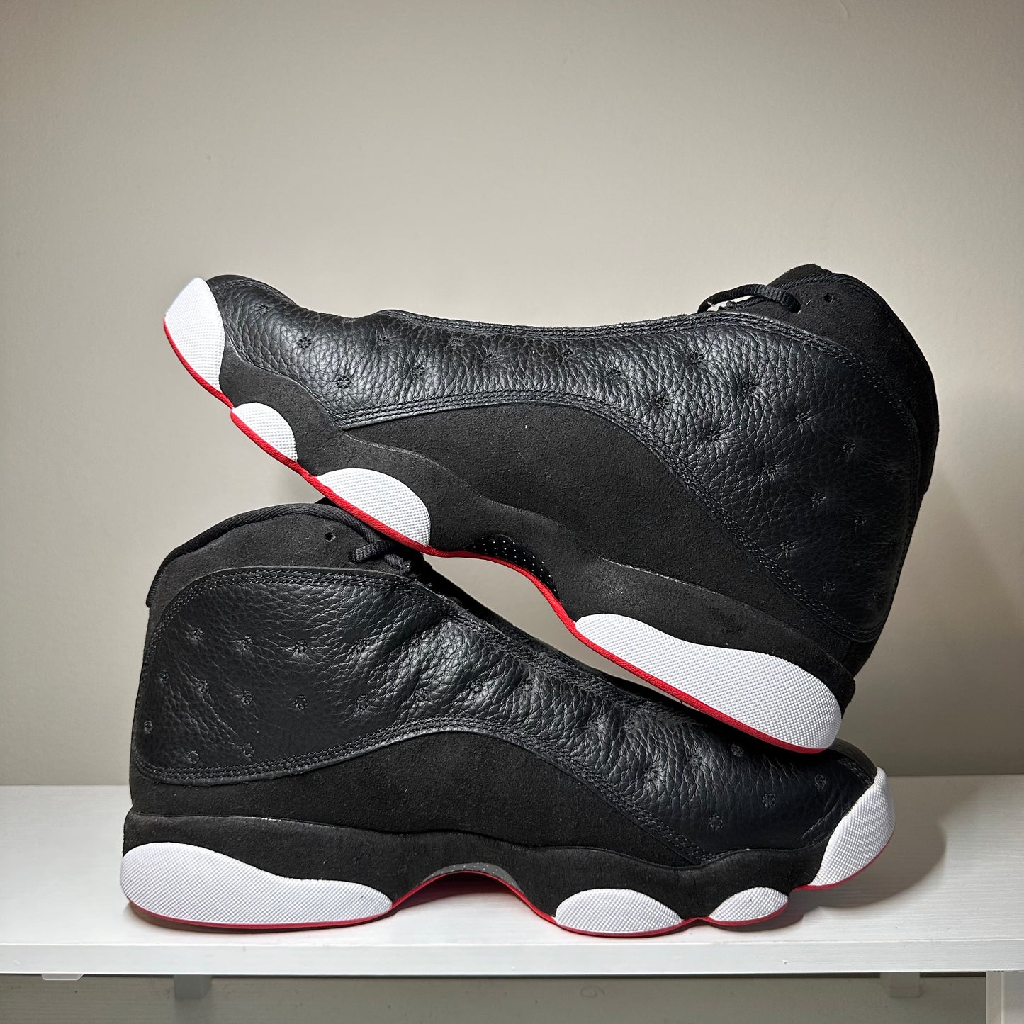 Jordan 13 Retro Playoffs (2023) *pre-owned* (SIZE 12)