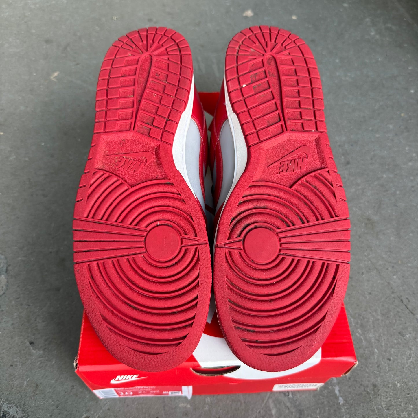 Nike Dunk Low Retro UNLV (2021) *pre-owned* (SIZE 10)