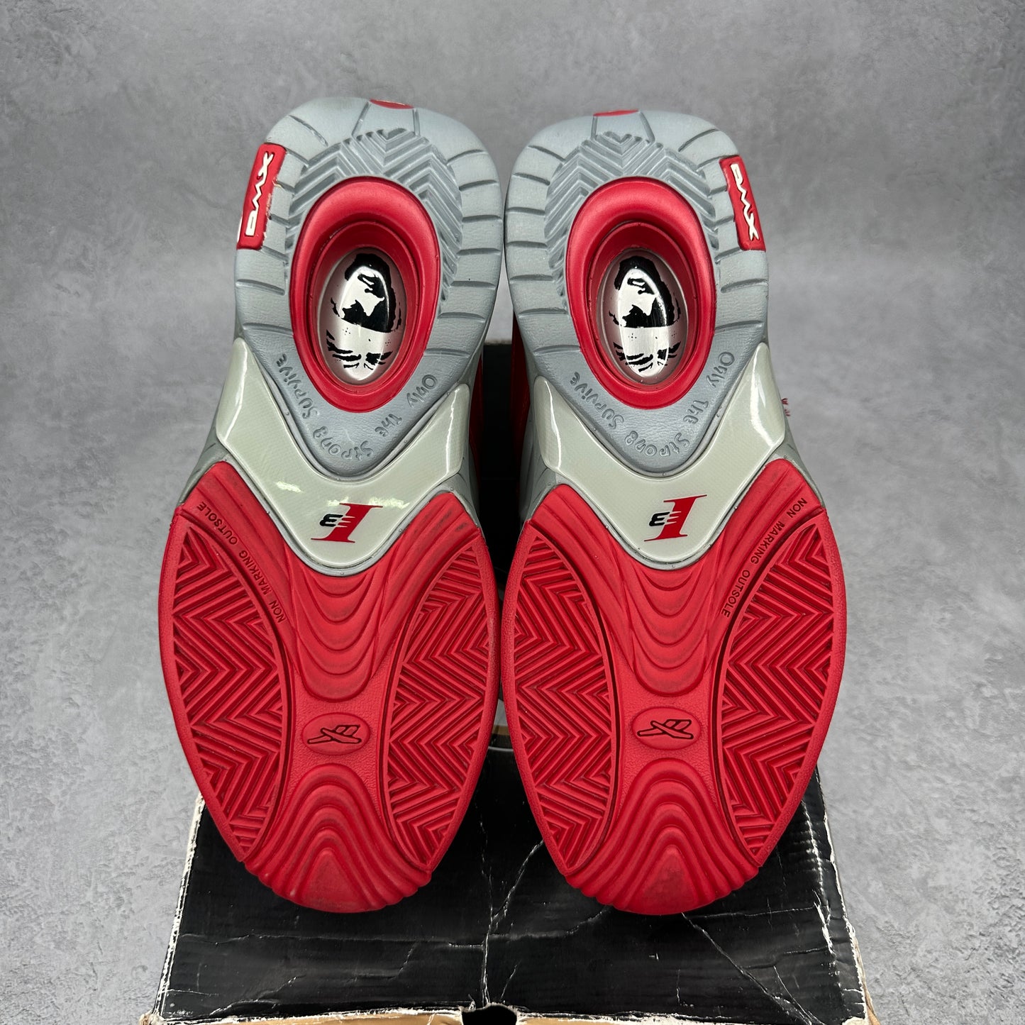 Reebok Answer IV White Red (2012/2017) *pre-owned* SIZE 8.5