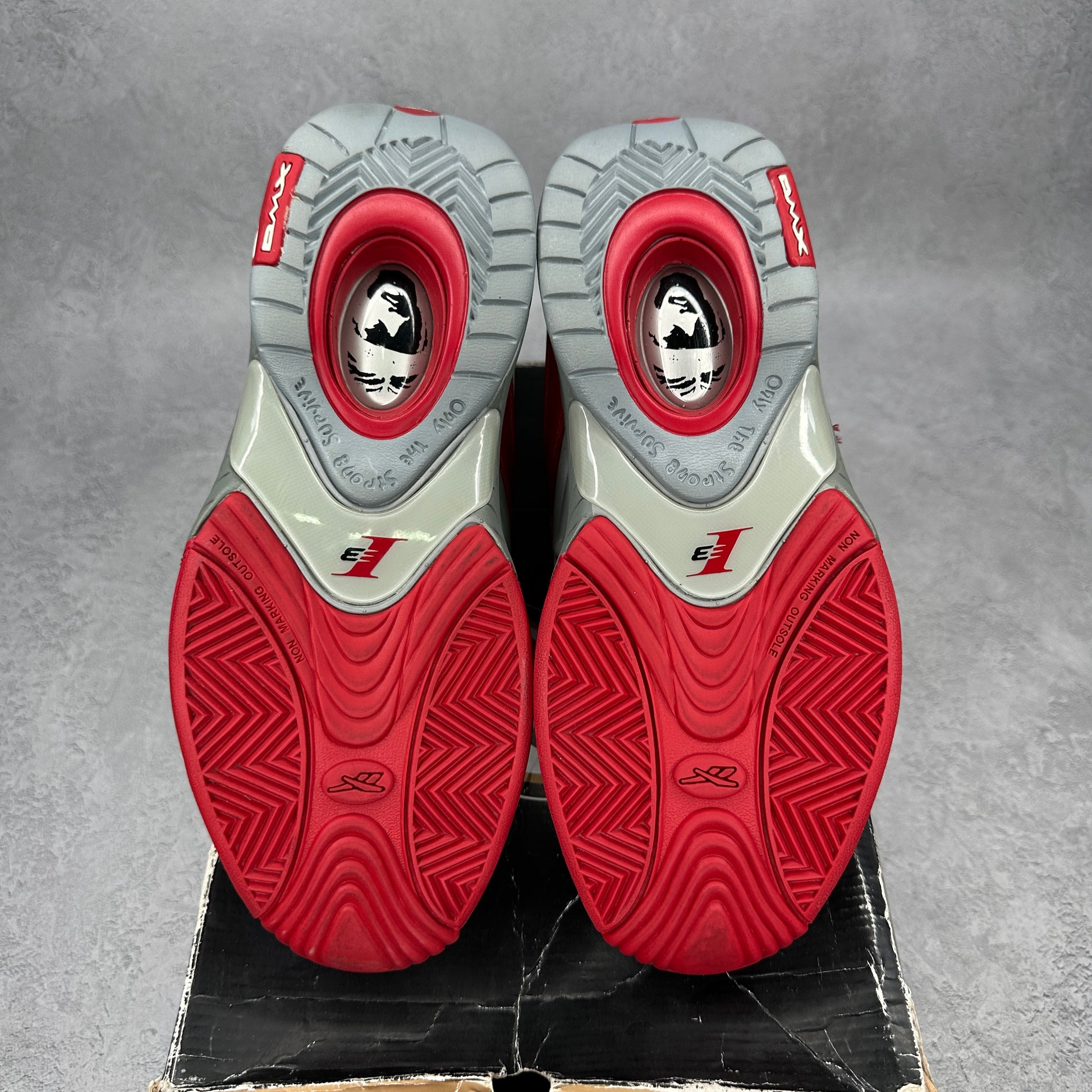 Reebok Answer IV White Red (2012/2017) *pre-owned* SIZE 8.5