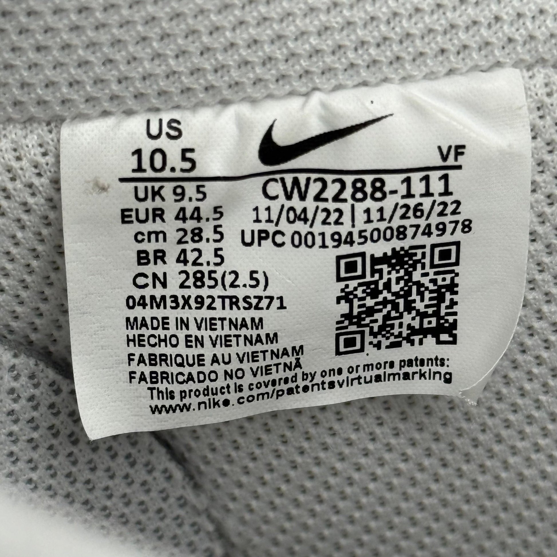 Nike Air Force 1 Low '07 White *pre - owned* SIZE 10.5 - Kicks Collective PA - Nike - 315122-111/CW2288-111 - Men's Shoes - 10.5M/12W - Pre - Owned - No Box