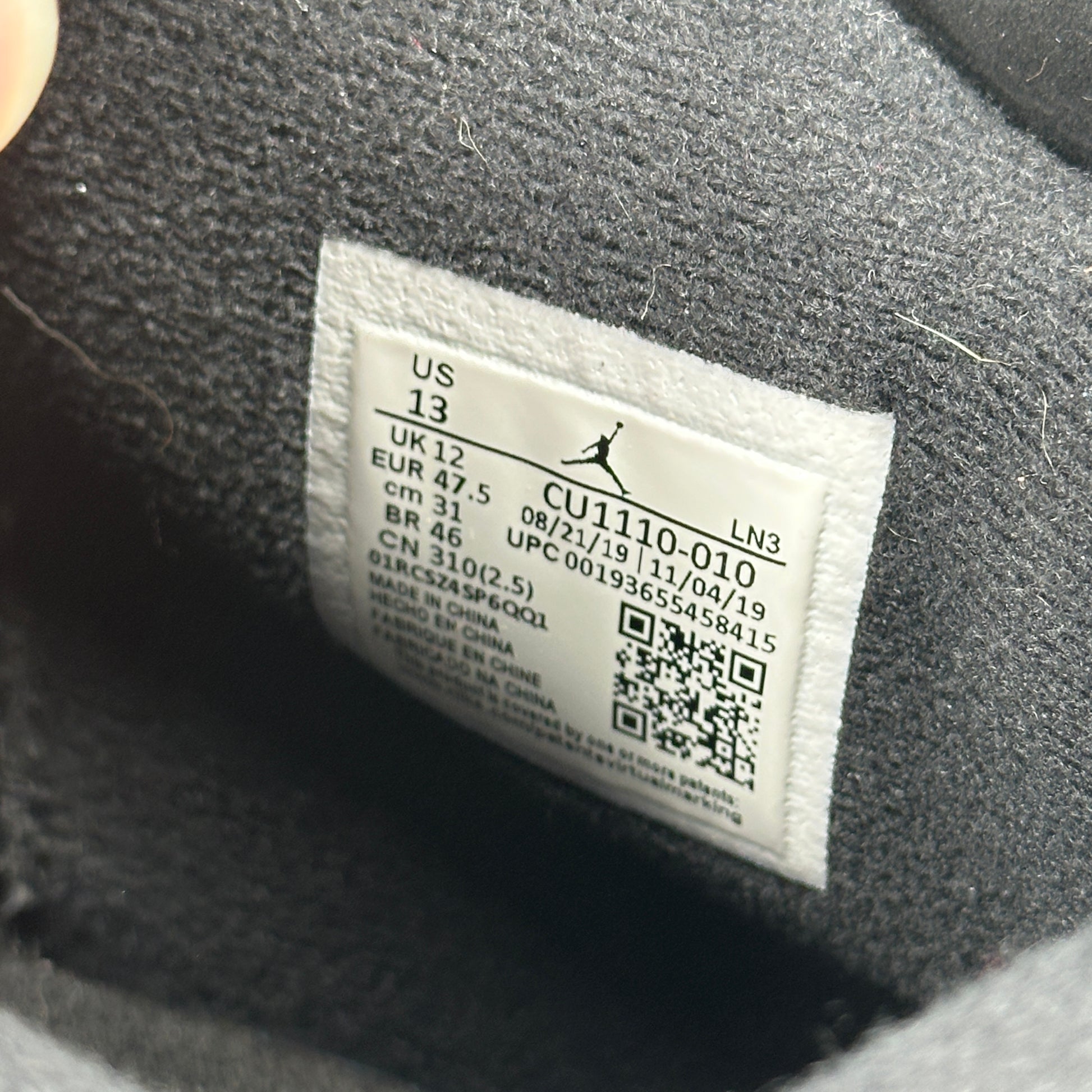 Jordan 4 Retro Black Cat (2020) *pre-owned* SIZE 13