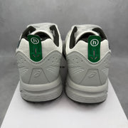 ASICS Gel-Venture 6 Shield Hidden NY *pre-owned* SIZE 10