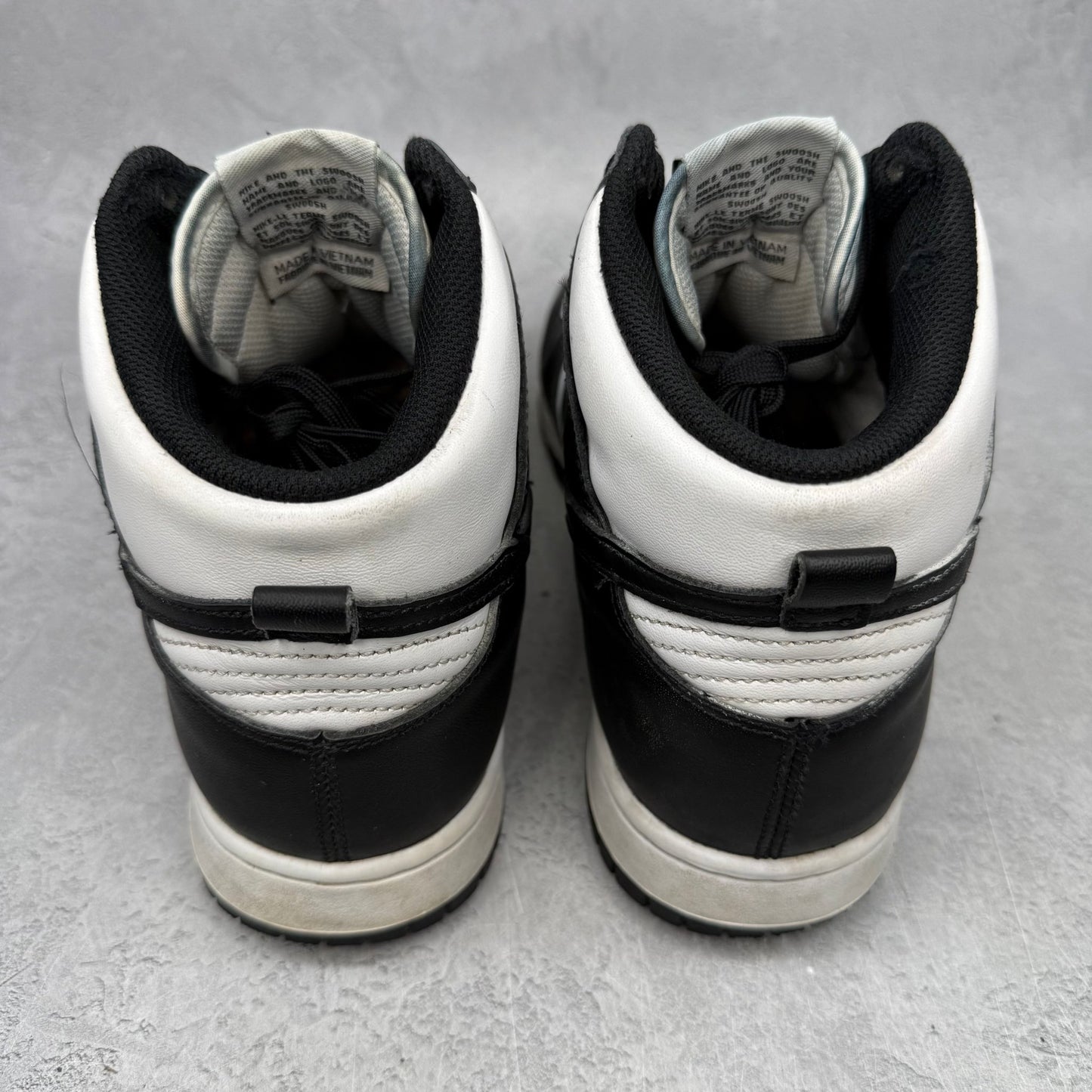 Nike Dunk High Panda Black White (2021/2024) *pre - owned* SIZE 11 - Kicks Collective PA - Nike - DD1399-105 - Men's Shoes - 11M/12.5W - Pre - Owned - No Box