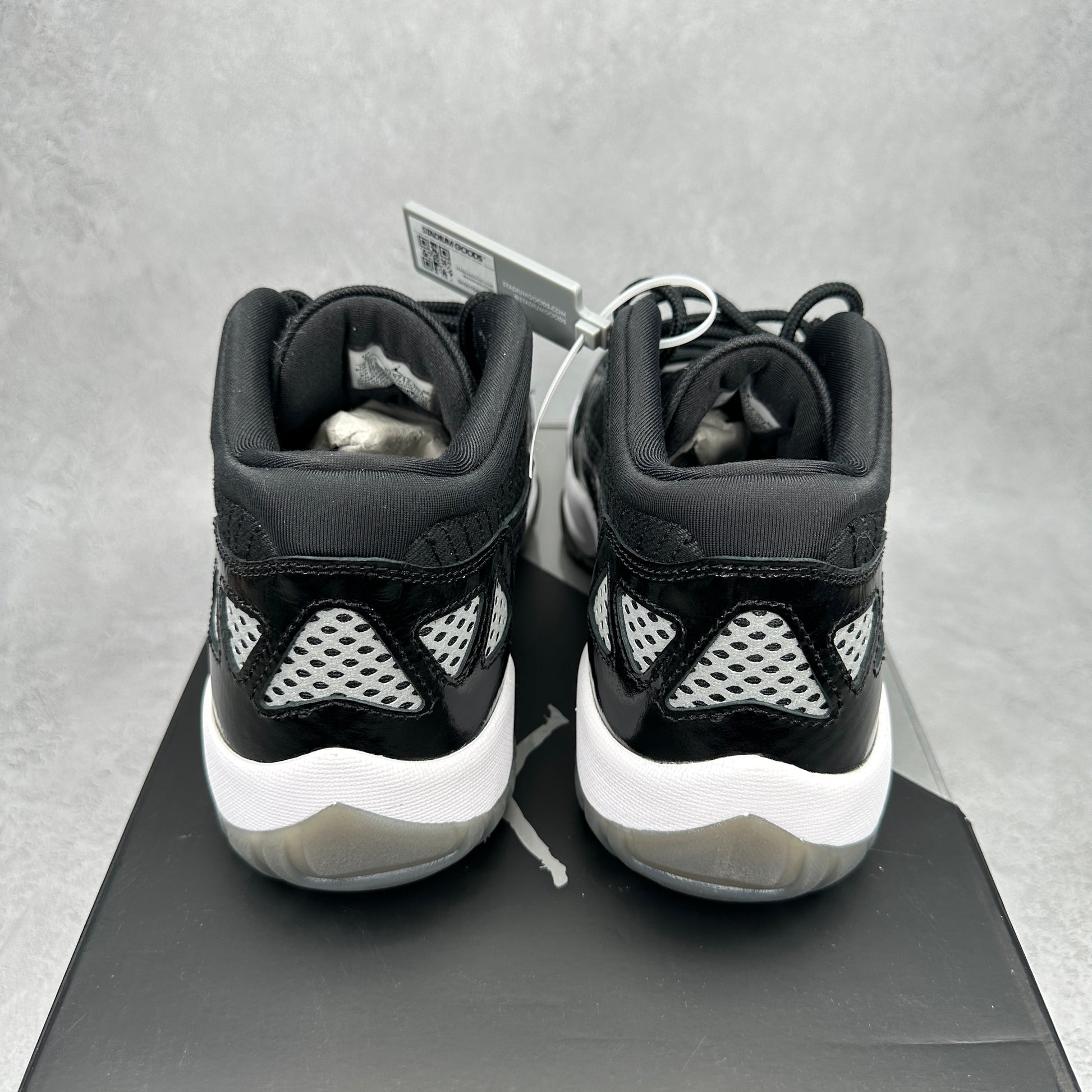 Jordan 11 Retro Low IE Craft Black White
