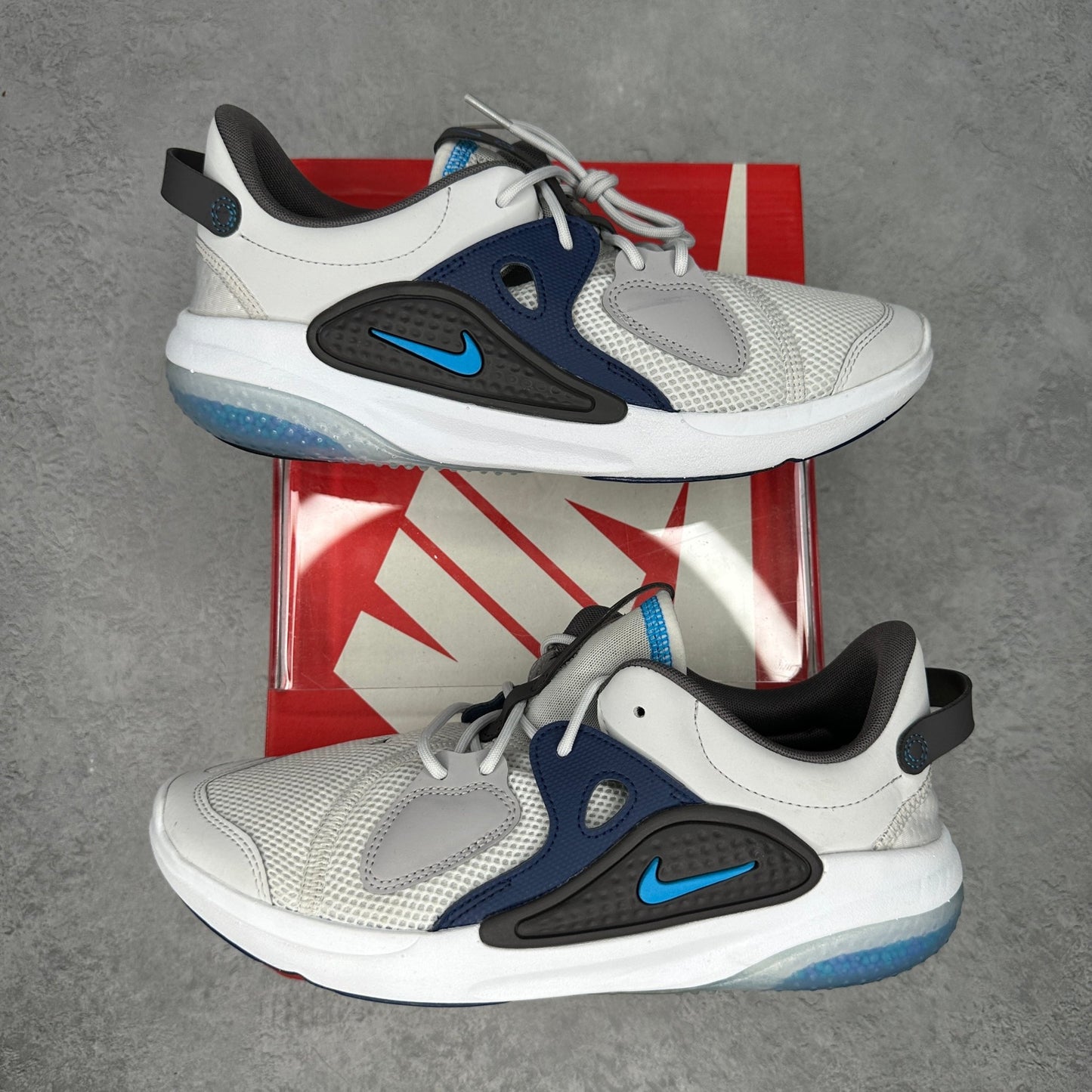 Nike Joyride CC Vast Grey Blue Hero *pre - owned* SIZE 9.5 - Kicks Collective PA - Nike - AO1742-004 - Men's Shoes - 9.5M/11W - Pre - Owned