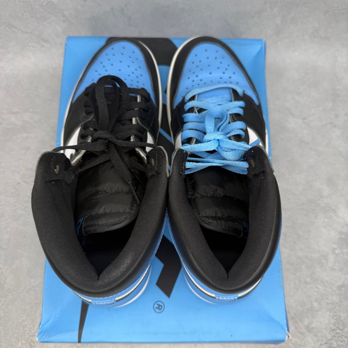 Jordan 1 Retro High OG UNC Toe *pre - owned* SIZE 11 - Kicks Collective PA - Jordan - DZ5485-400 - Men's Shoes - 11M/12.5W - Pre - Owned