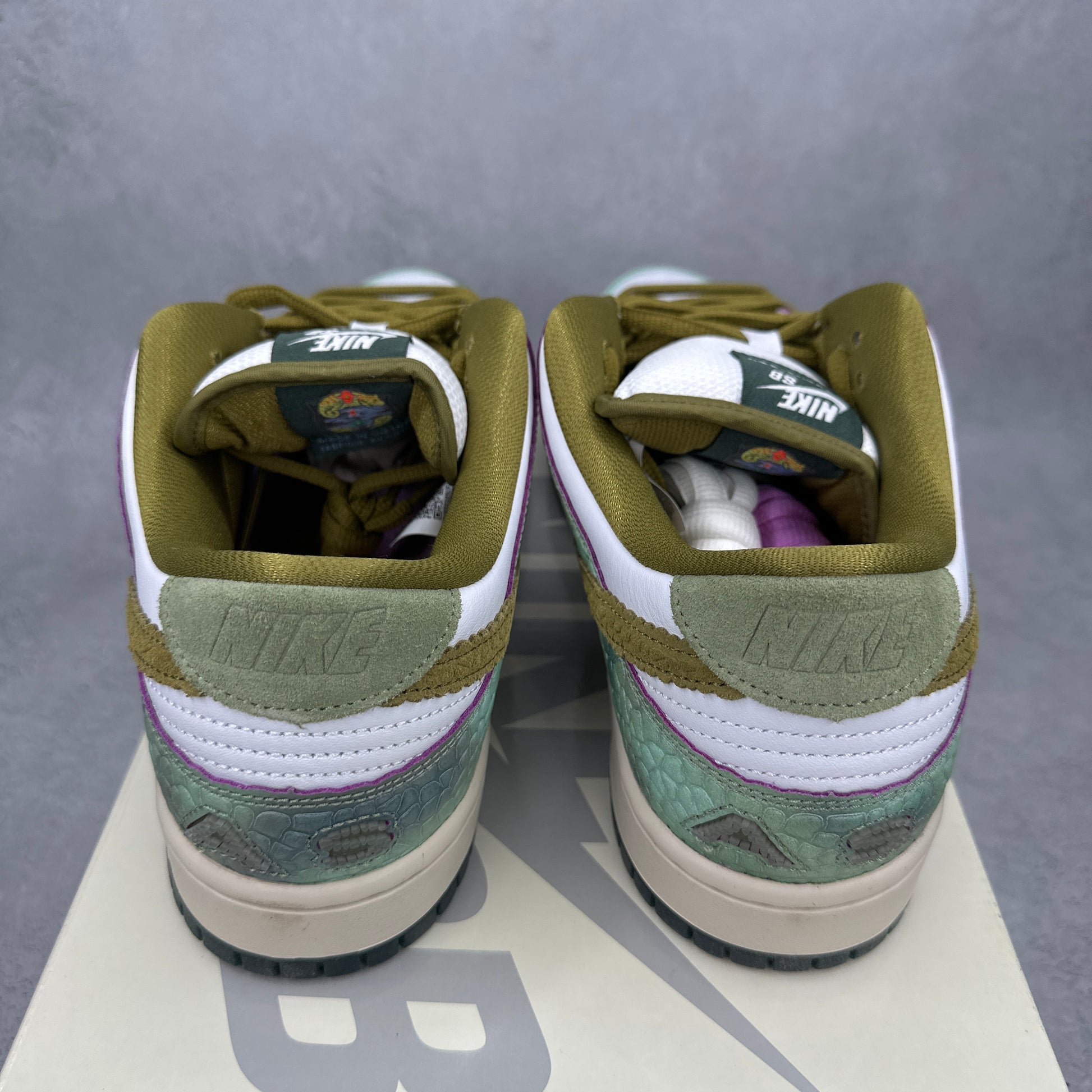 Nike SB Dunk Low Alexis Sablone Chameleon